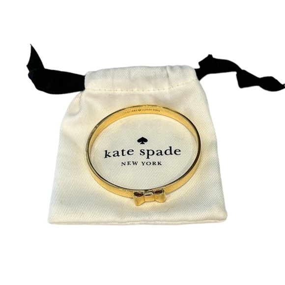Kate Spade Take a Bow Gold in Color Cuff Bracelet - Picture 8 of 8